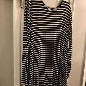 NWT Long Sleeve T-Shirt Dress